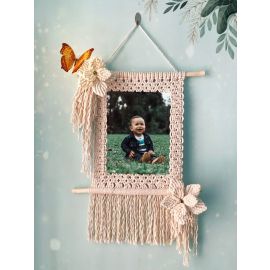 Macrame Photo Hanger